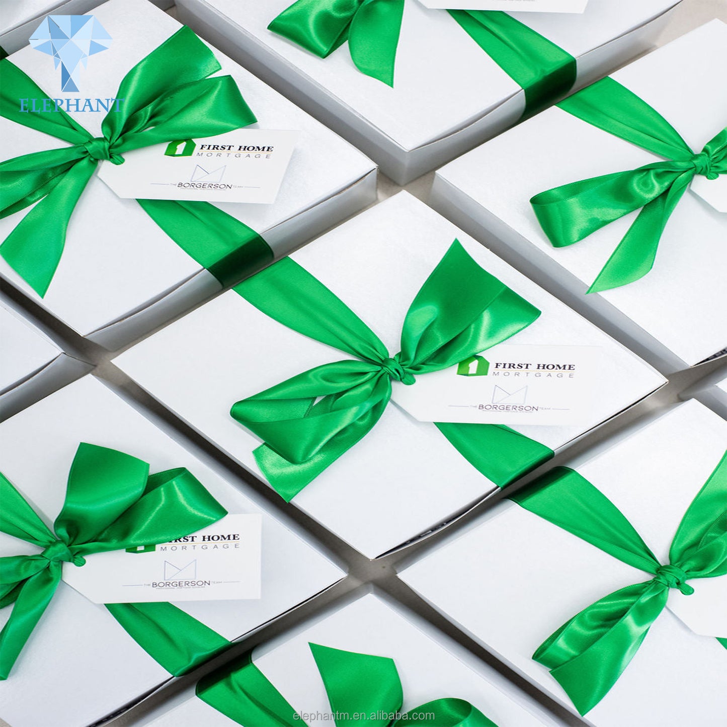 Custom Logo White Card Paper Vacuum Cup Wedding Invitation Box